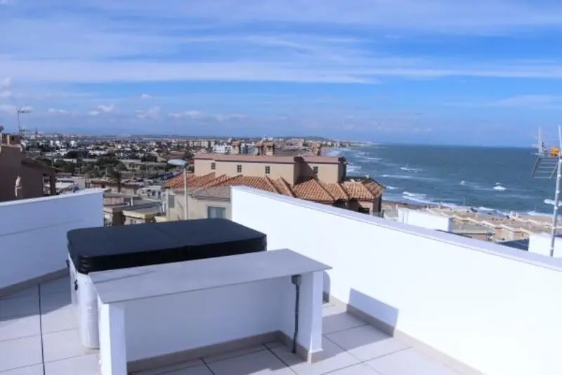 3 Cuarto Villa en venta
La Mata, Alicante