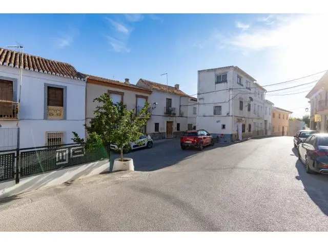 Casa en Venta en Escuzar Granada