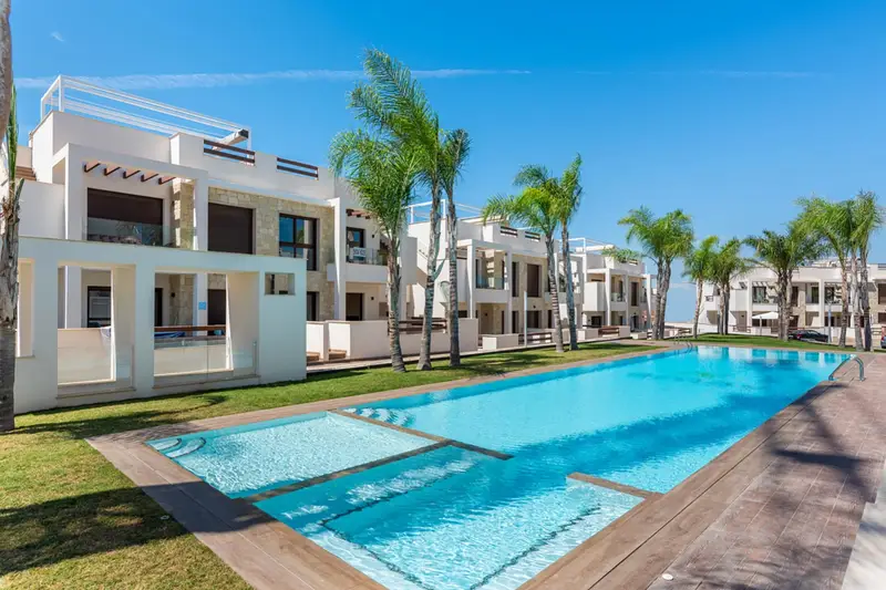 Bungalows en Venta Torrevieja con Piscina