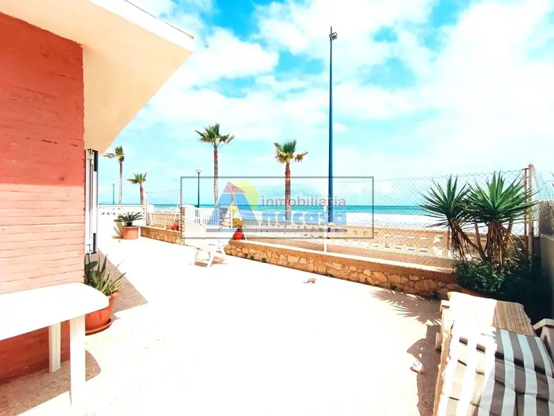 Chalet en Miramar con Vistas al Mar