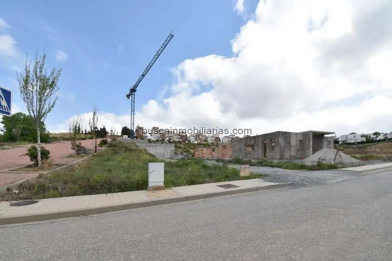 Solar en Dílar Urbanización Cañadas del Parque Más de 1000m²