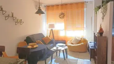 Apartamento en Alquiler Armilla Centro Amueblado Diseño