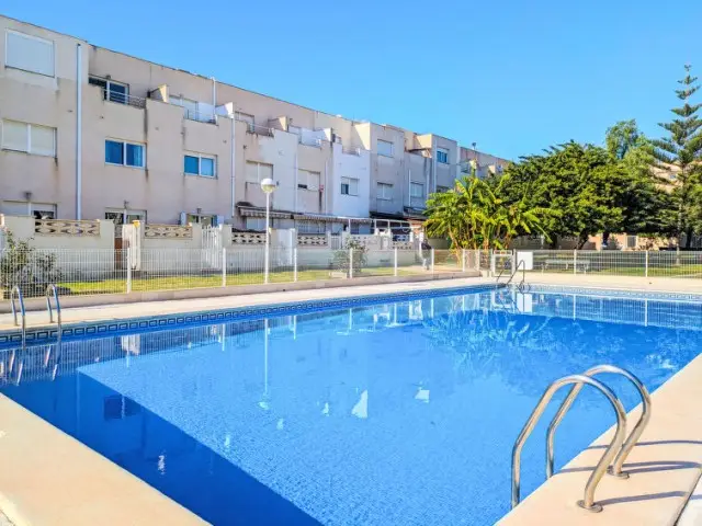 Casa Villa 3 Dormitorios Alquiler El Campello Villajoyosa