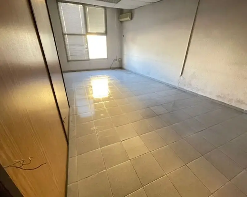 Local en Manresa 128 m2