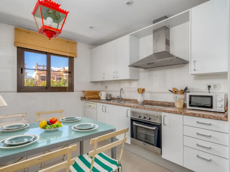 Apartamento 2 Dormitorios Alquiler Estepona