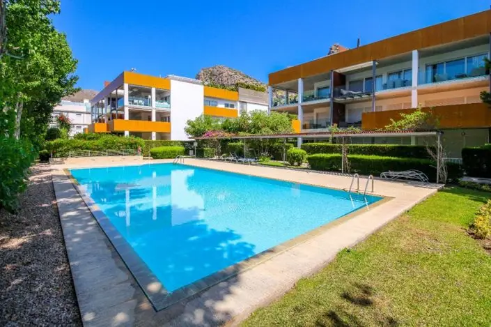 Apartamento 4 Dormitorios Puerto Pollensa Lujo Reformado