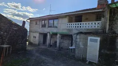 Casa de Piedra Gallega en Covelo con Horreo