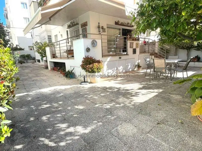 Planta Baja en Ribes Roges con Terraza y Garaje