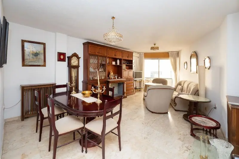 Venta Duplex 4 dormitorios 2 baños terraza Granada Centro