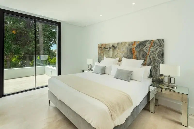 Villa de Lujo 5 Dormitorios Marbella Spa Piscina Privada