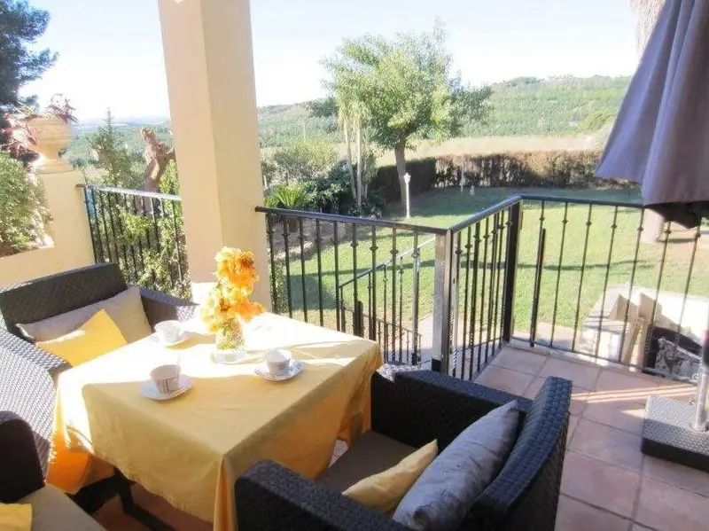 Casa en Venta en Pucol con 7 Dormitorios y Jardin