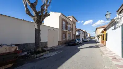 Casa en venta en Calle de Belen 350m2 con patio 220m2 y barbacoa