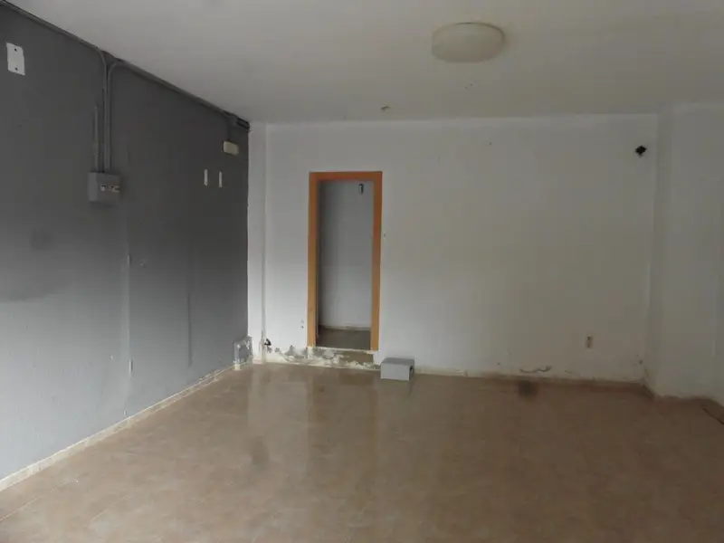 Venta Local comercial en Canigó, Vilanova i la Geltru - Ref: S60485517
