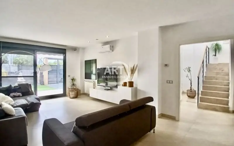 Chalet en Venta Maravisa La Pobla de Vallbona Valencia