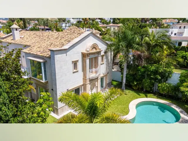 Casa Villa Lujo 4 Dormitorios Marbella Piscina Jardin Cerca Playa