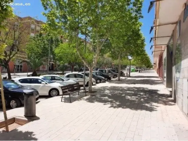 Local 180m2 Aspe Dos Calles Terraza 70m2