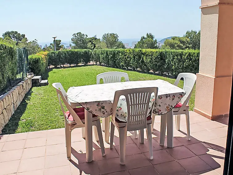 Casa-Villa de 2 Dormitorios alquiler Benidorm, España