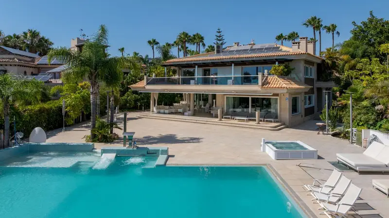 Villa de Lujo 8 Dormitorios Marbella
