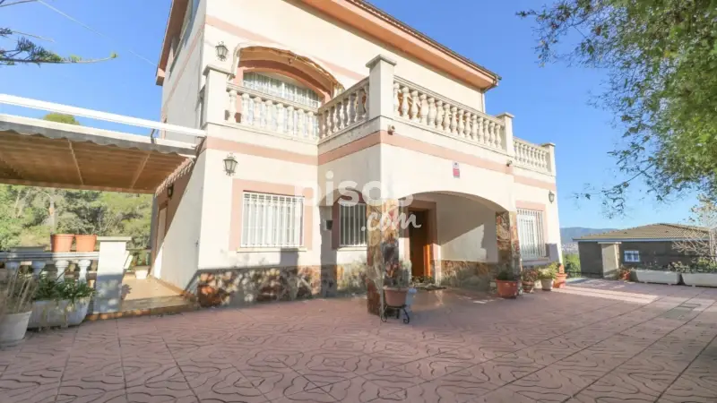 Chalet en venta en Carrer de les Acàcies, cerca de Carrer dels Oms