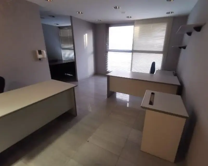 Local 420m2 Vilanova i la Geltru 2 banos Aire acondicionado