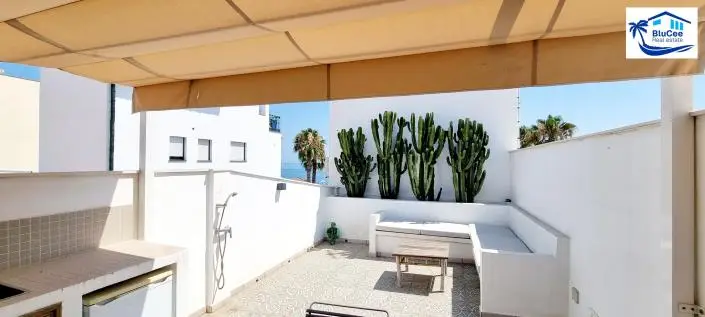 Adosado en Caleta de Velez a 1 Minuto de la Playa
