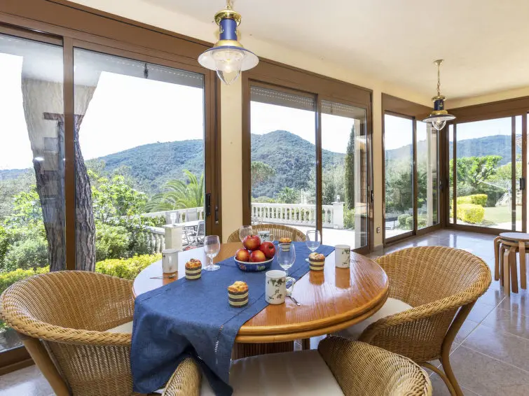 Casa Villa 4 Dormitorios Calonge Alquiler España