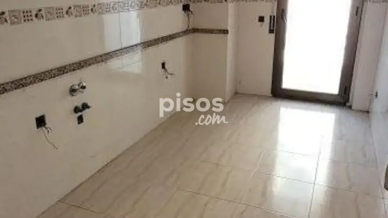 Piso en venta en Carrer de Vidal de Montpalau