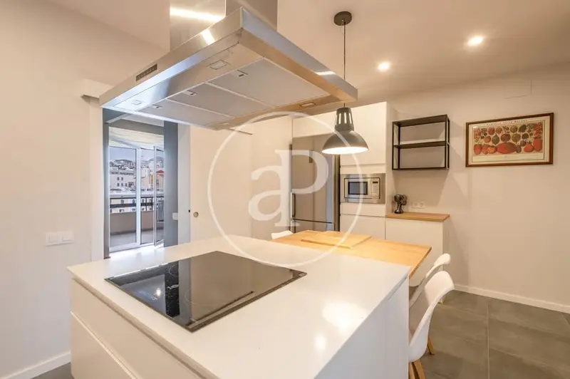 Apartamento Carrer Balmes: Diseño Exclusivo 143m2 Sant Gervasi