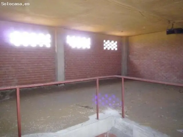 Local Comercial en Santander: 240m2, 2 Plazas Garaje, Ideal Hosteleria