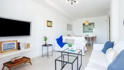 Apartamento en Cotobro con Vistas al Mar y Piscina