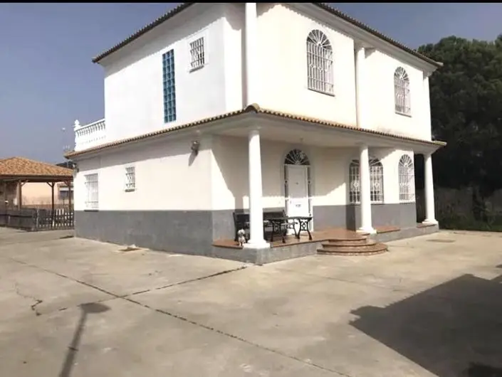 Villa de Lujo en Almodóvar del Río 6 Dormitorios 5 Baños