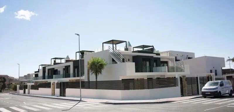 Parcela para construir casa en Los Montesinos Alicante