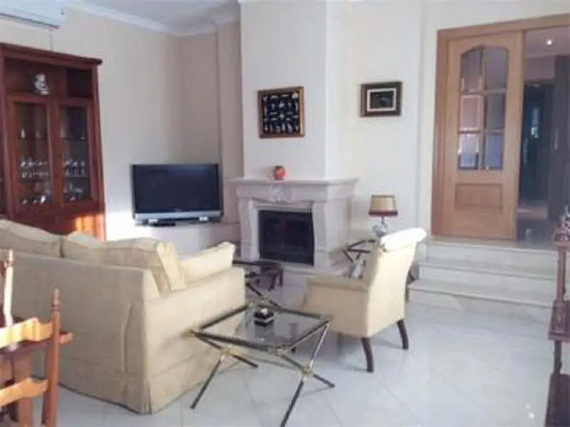 Villa en Venta Torremolinos 6 Dormitorios Piscina Privada