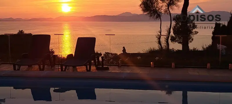 Chalet en Venta Badia Blava Mallorca Vistas al Mar Lujo