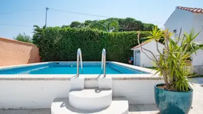 Casa en Venta en Chiclana de Segura 5 Dormitorios 3 Banos