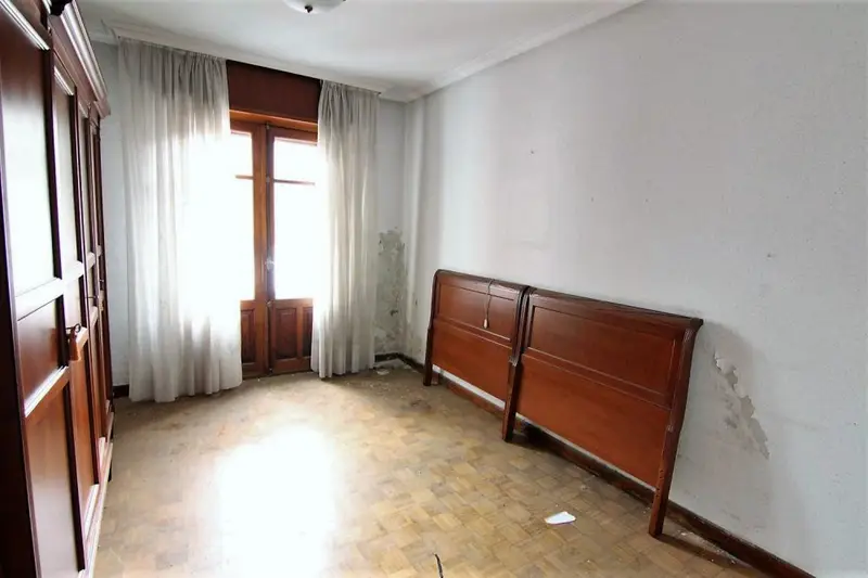 Unifamiliar de 443 m² en doneztebe