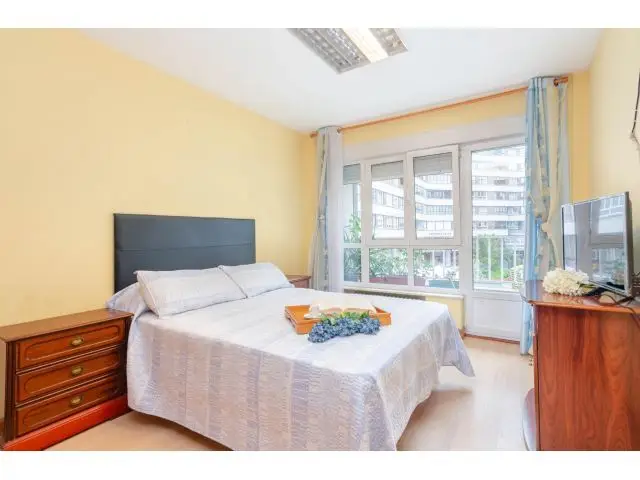 Venta Piso Centro Avilés 90m2 3 Habitaciones Terraza