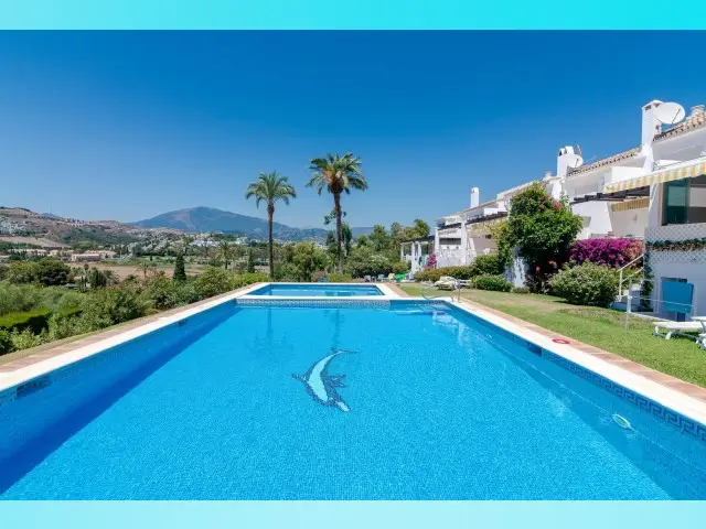 Adosado 2 Dormitorios Estepona Vistas Panoramicas Golf