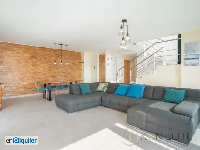 Villa de Lujo en Cullera con Piscina Privada y Acceso Directo a la Playa