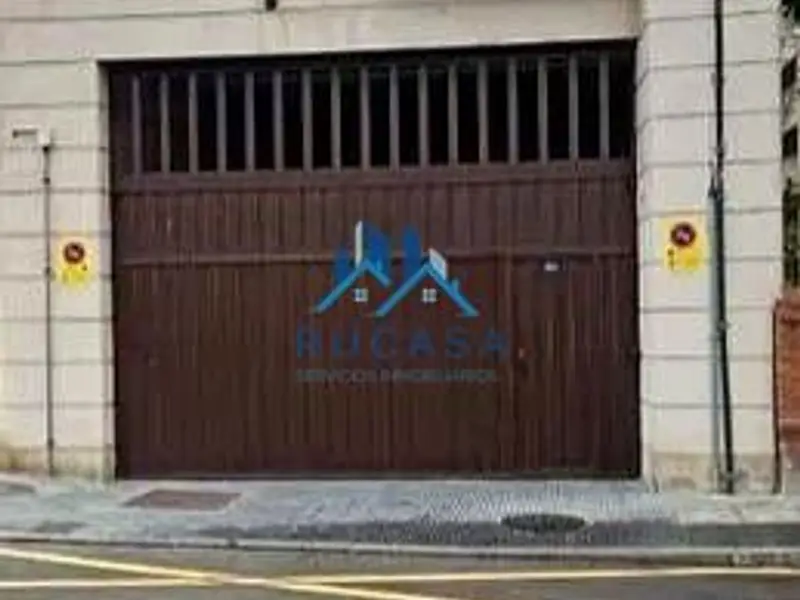 Garaje en Venta Torrelavega 16m2 Céntrico Seguro