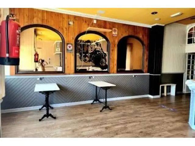 Local Comercial en Navia para Bar 59m2