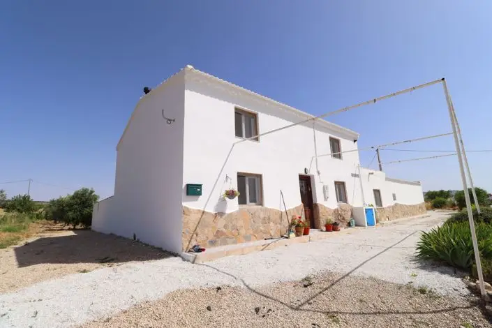 Cortijo 4 Dormitorios Velez Rubio Anexo Patio Barbacoa