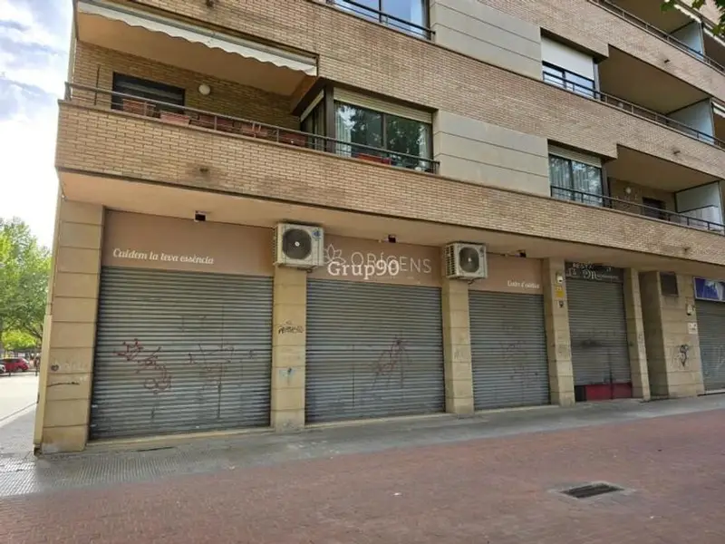 venta Local Comercial en Lleida, Lleida Provincia (YMQ-25-5-06676)- Globaliza