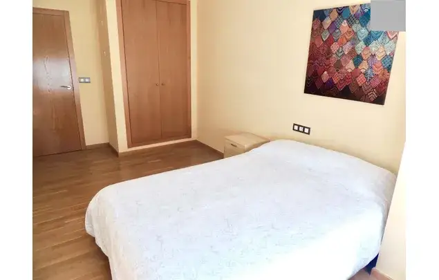 Habitaci

ón 140m

² Castell

ó de la Plana Plaça Espanya