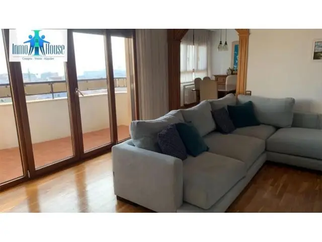 Piso 150m2 3 Dormitorios 2 Baños Reformado Vistas Espectaculares