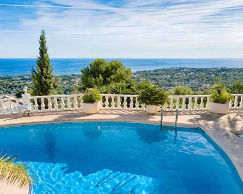 Villa en Venta Benimeit con Vistas al Mar