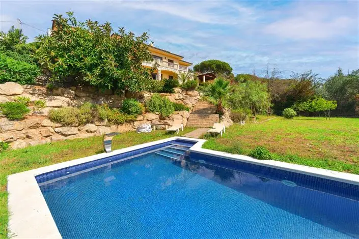 Villa en Venta Calonge 5 Dormitorios Piscina Vistas al Mar