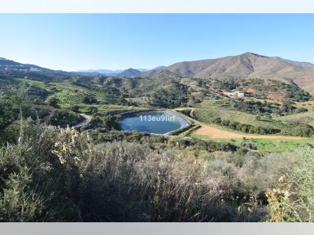 Terreno con Vistas Panoramicas en Mijas - Cerca de Golf