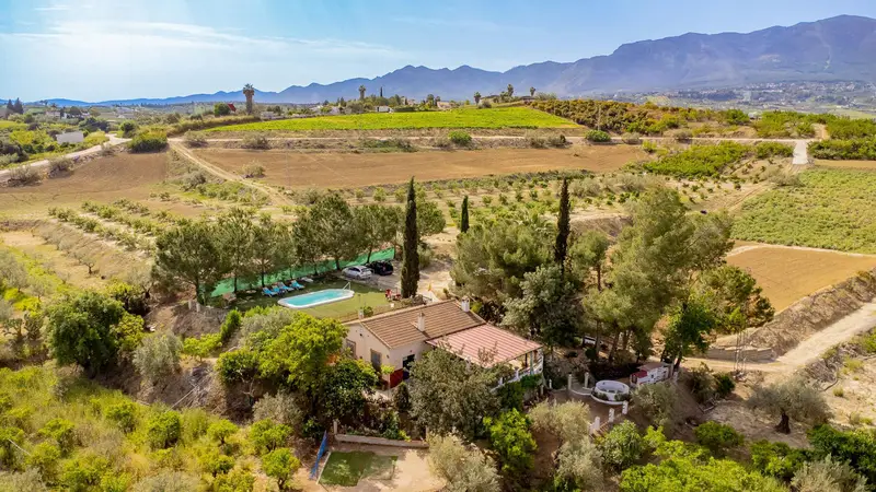 Casa Rural con Piscina Privada en Málaga 2 Dormitorios