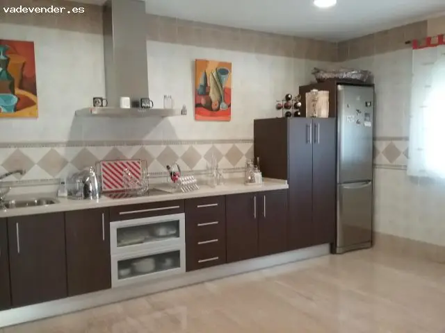 Casa familiar en Quesada con vistas a la montaña